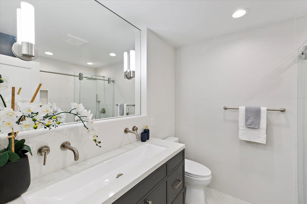 Detail Gallery Image 26 of 47 For 1744 Lark Ln, Sunnyvale,  CA 94087 - 4 Beds | 3 Baths