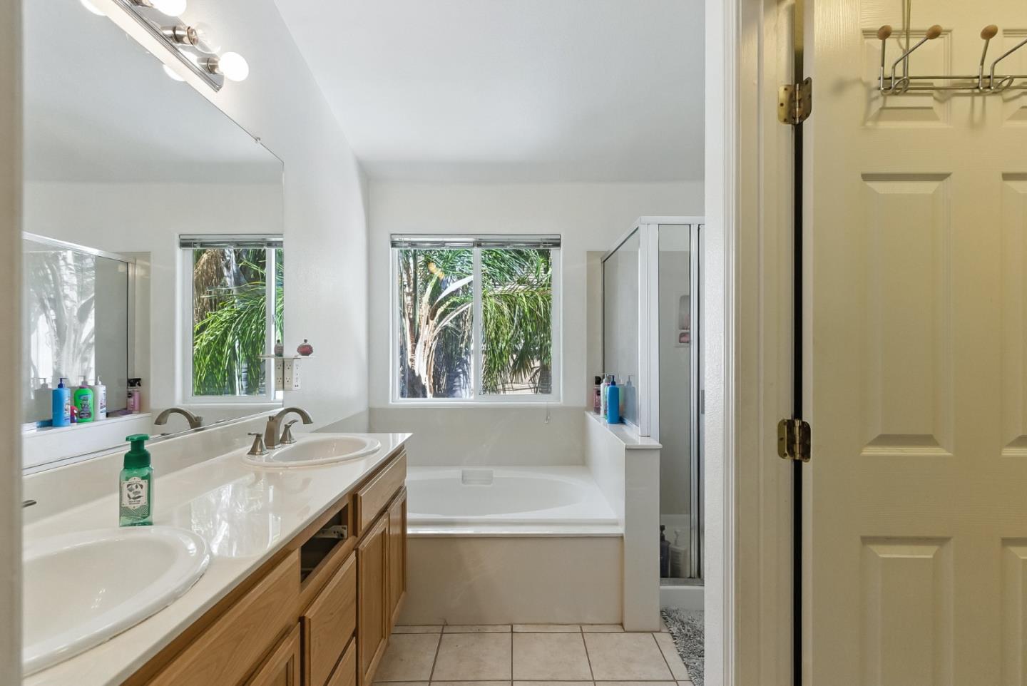 Detail Gallery Image 14 of 18 For 201 Ronan Ave, Gilroy,  CA 95020 - 3 Beds | 2/1 Baths
