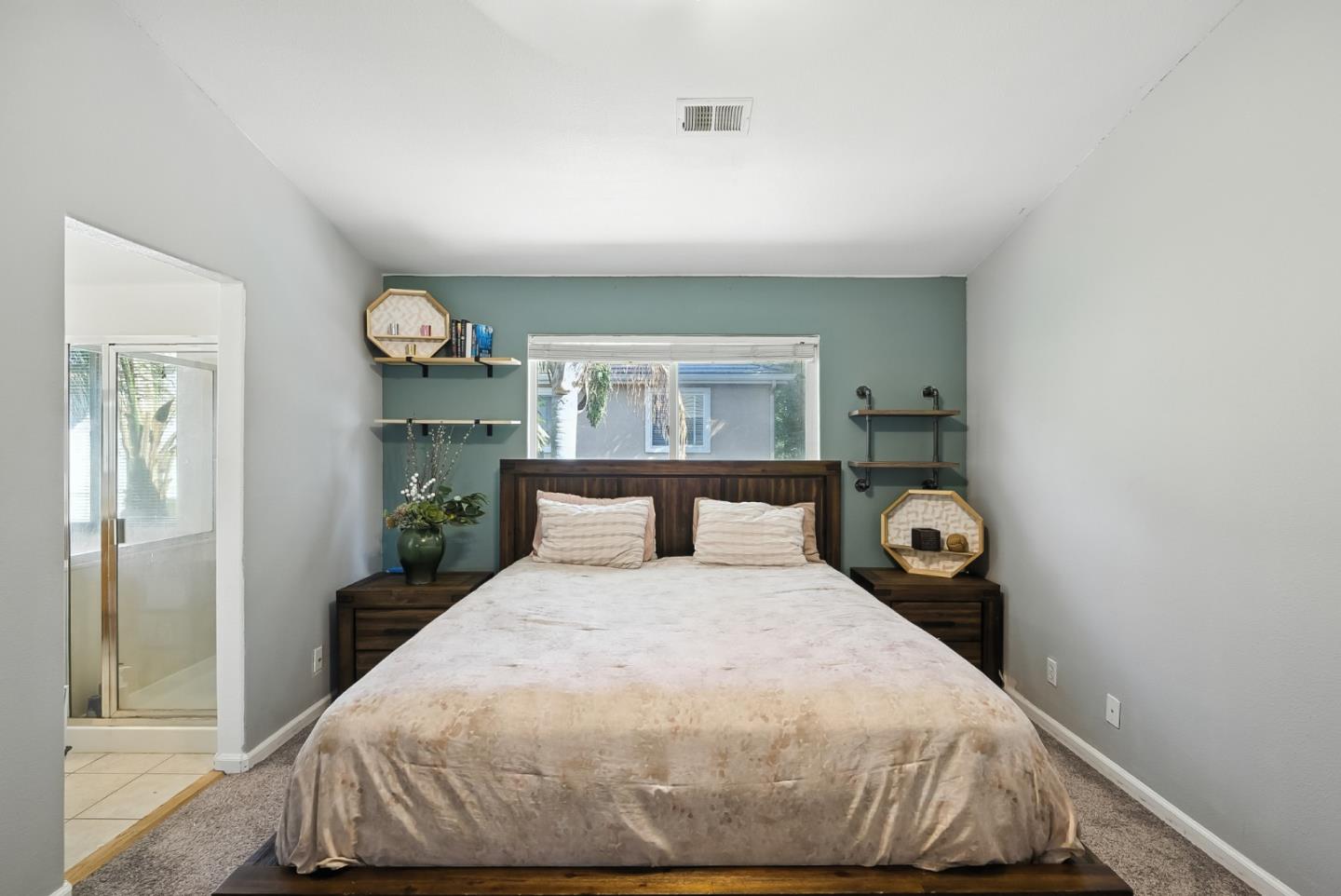 Detail Gallery Image 16 of 18 For 201 Ronan Ave, Gilroy,  CA 95020 - 3 Beds | 2/1 Baths