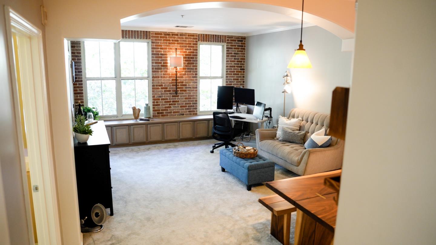 Detail Gallery Image 2 of 24 For 30 E Julian St #307,  San Jose,  CA 95110 - 1 Beds | 1 Baths