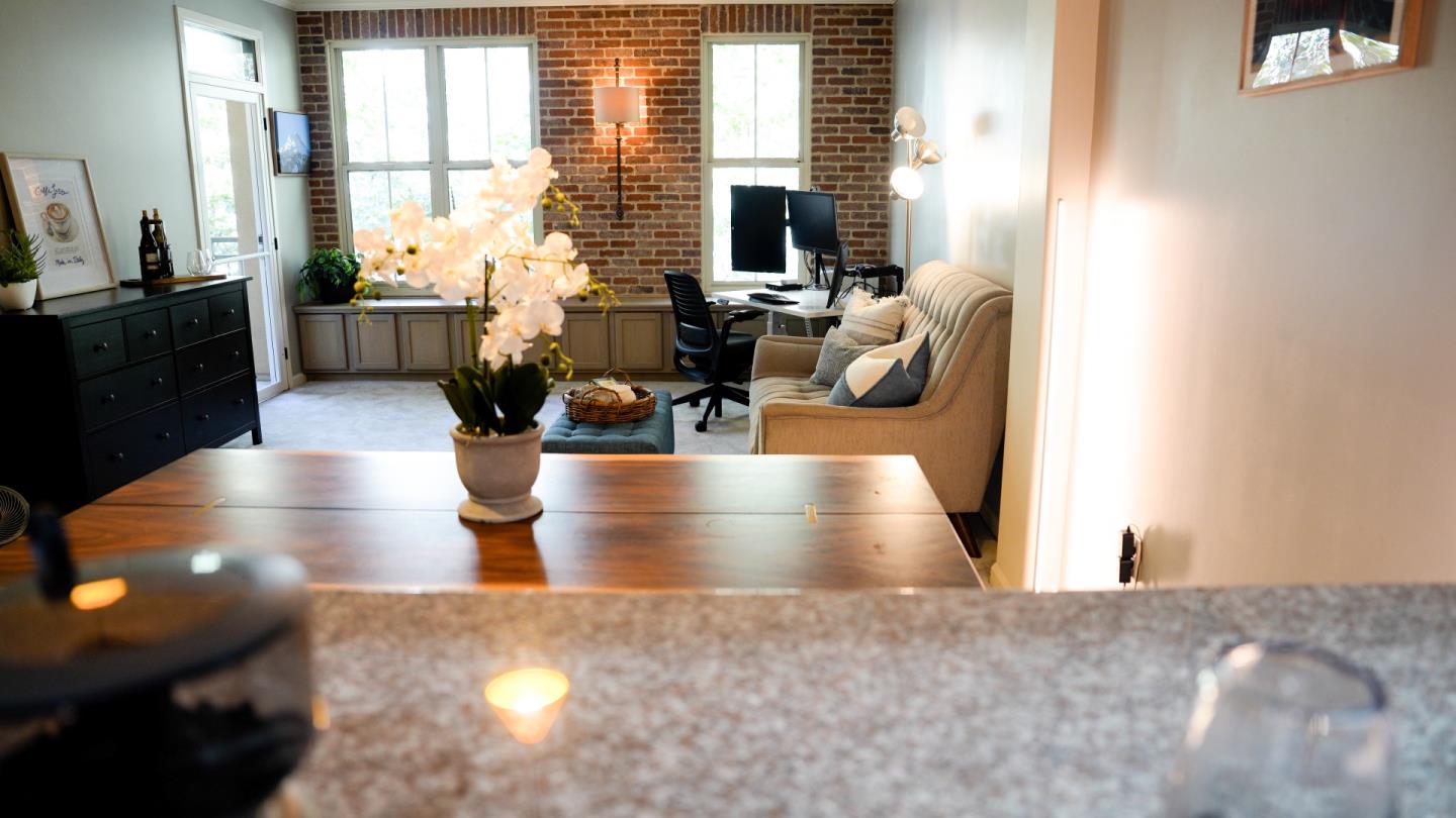 Detail Gallery Image 5 of 24 For 30 E Julian St #307,  San Jose,  CA 95110 - 1 Beds | 1 Baths