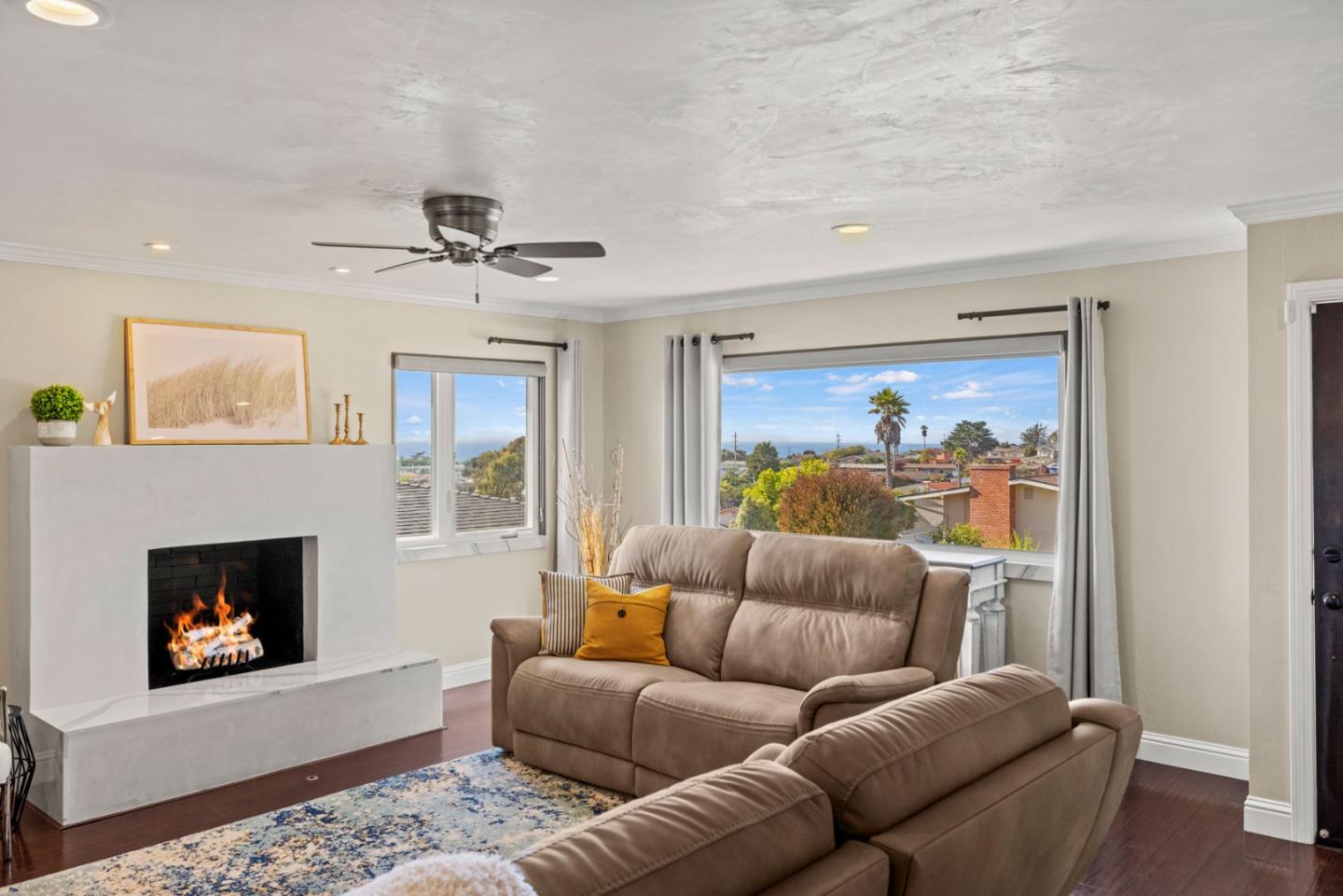 Detail Gallery Image 5 of 20 For 1940 San Pablo Ave, Seaside,  CA 93955 - 3 Beds | 2 Baths