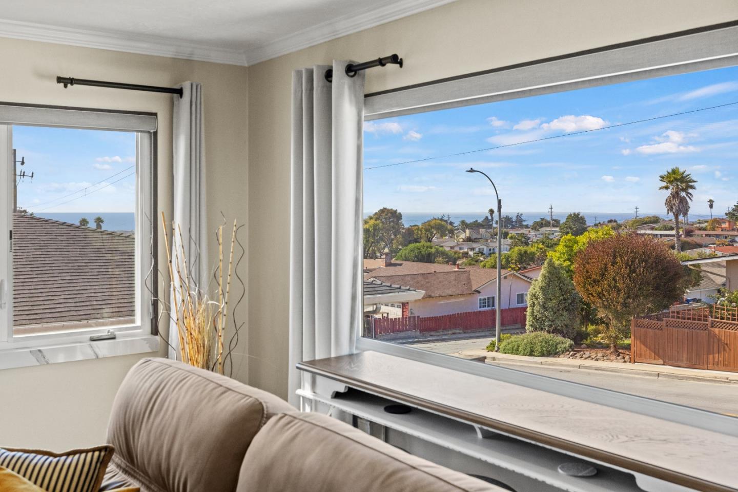 Detail Gallery Image 6 of 20 For 1940 San Pablo Ave, Seaside,  CA 93955 - 3 Beds | 2 Baths