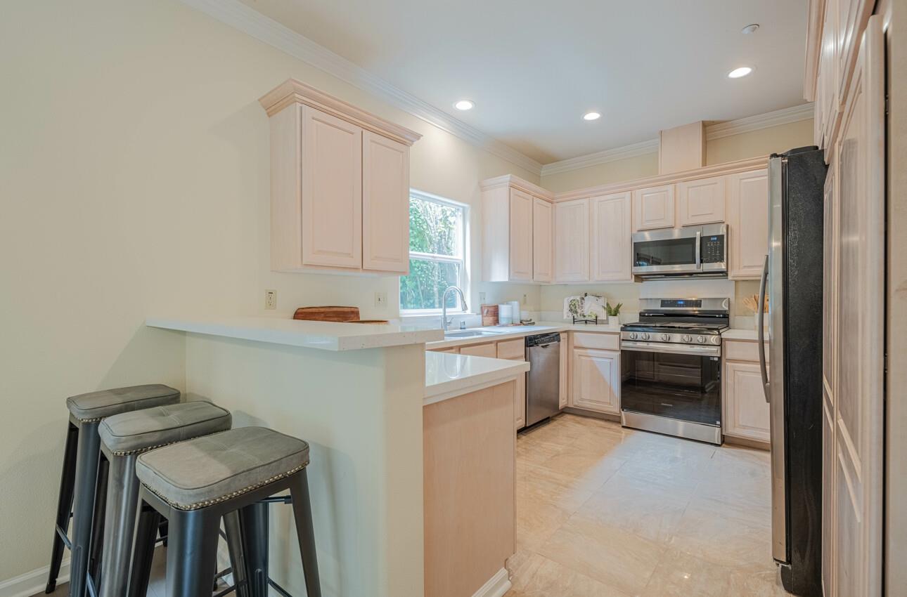 Detail Gallery Image 19 of 58 For 840 Seacliff Dr, Aptos,  CA 95003 - 3 Beds | 2/1 Baths