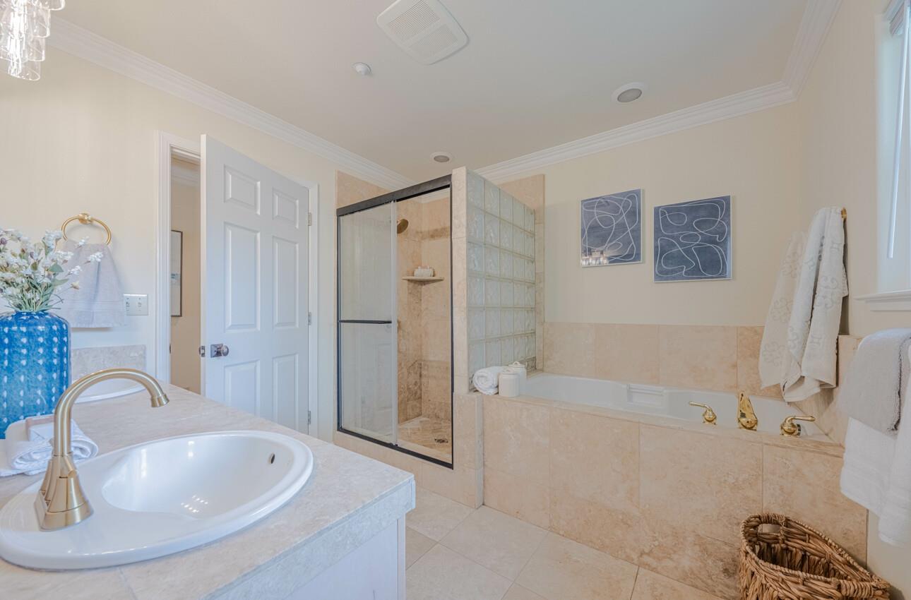 Detail Gallery Image 30 of 58 For 840 Seacliff Dr, Aptos,  CA 95003 - 3 Beds | 2/1 Baths