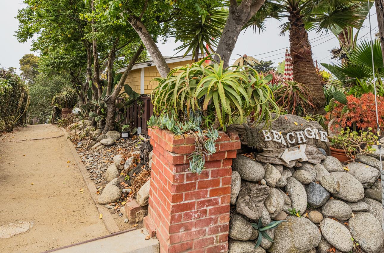 Detail Gallery Image 50 of 58 For 840 Seacliff Dr, Aptos,  CA 95003 - 3 Beds | 2/1 Baths