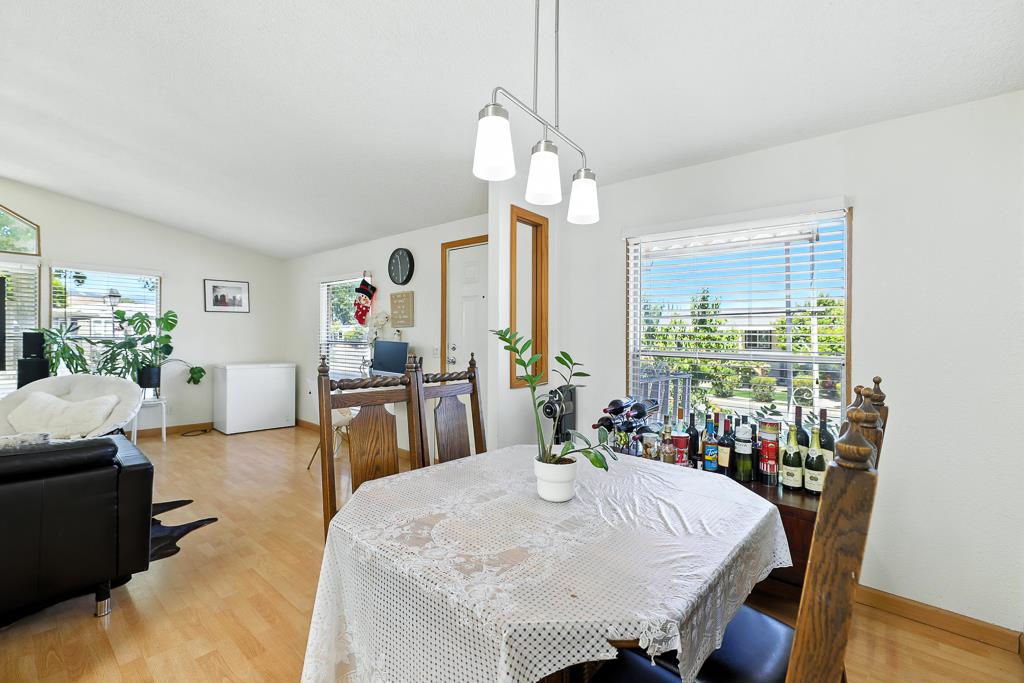 Detail Gallery Image 12 of 40 For 6130 Monterey Rd #260,  San Jose,  CA 95138 - 3 Beds | 2 Baths