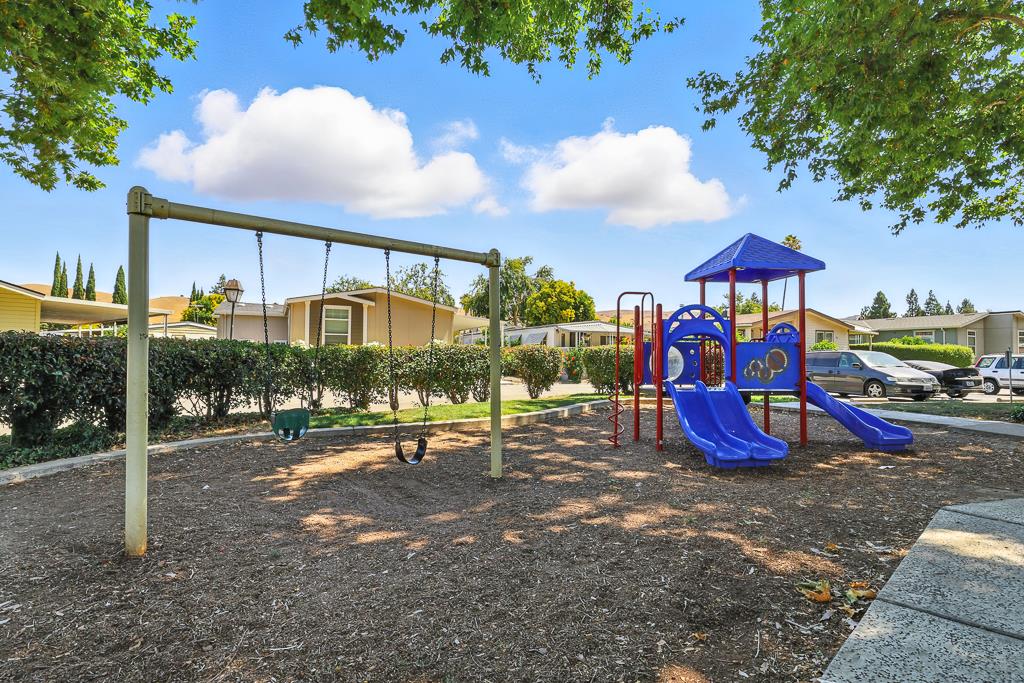 Detail Gallery Image 39 of 40 For 6130 Monterey Rd #260,  San Jose,  CA 95138 - 3 Beds | 2 Baths