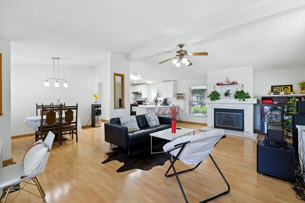 Detail Gallery Image 9 of 40 For 6130 Monterey Rd #260,  San Jose,  CA 95138 - 3 Beds | 2 Baths