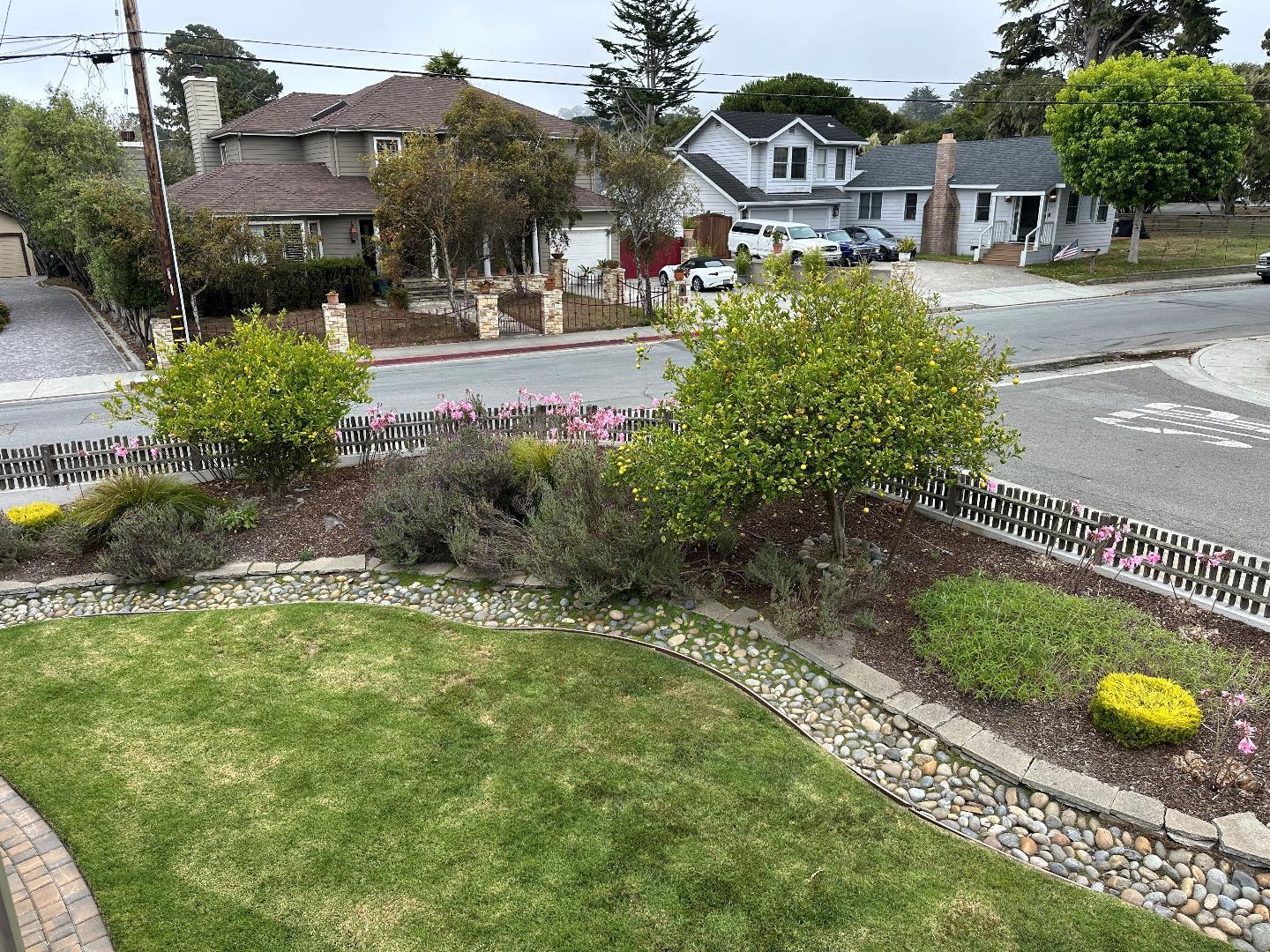 Detail Gallery Image 22 of 27 For 700 Rosemont Ave, Pacific Grove,  CA 93950 - 4 Beds | 2 Baths