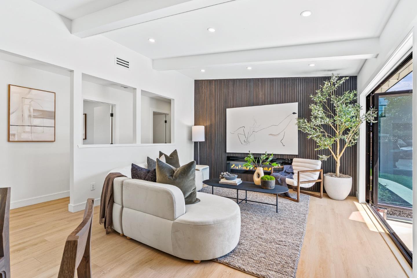 Detail Gallery Image 11 of 27 For 3118 Jenkins Ave, San Jose,  CA 95118 - 3 Beds | 2 Baths