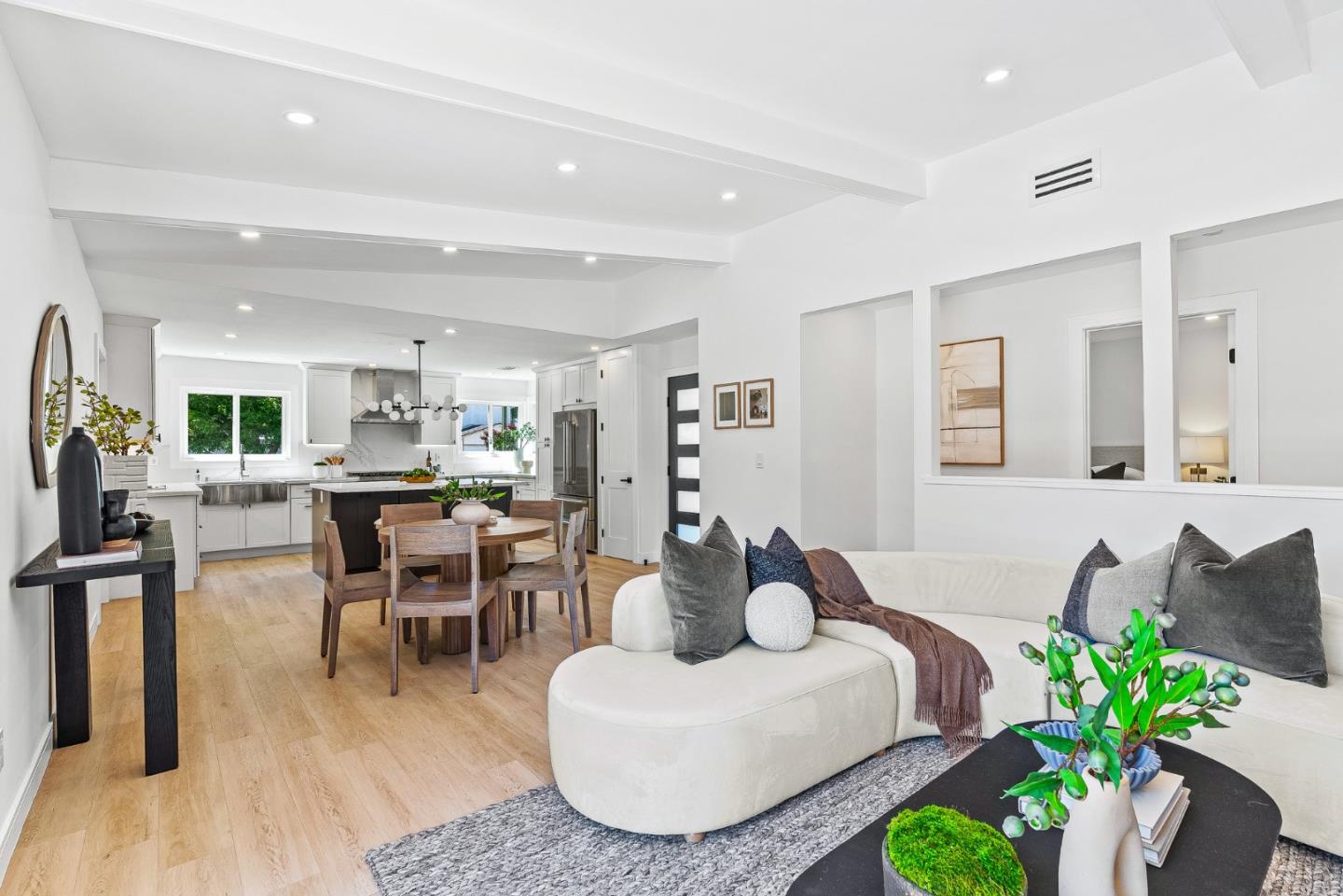Detail Gallery Image 12 of 27 For 3118 Jenkins Ave, San Jose,  CA 95118 - 3 Beds | 2 Baths