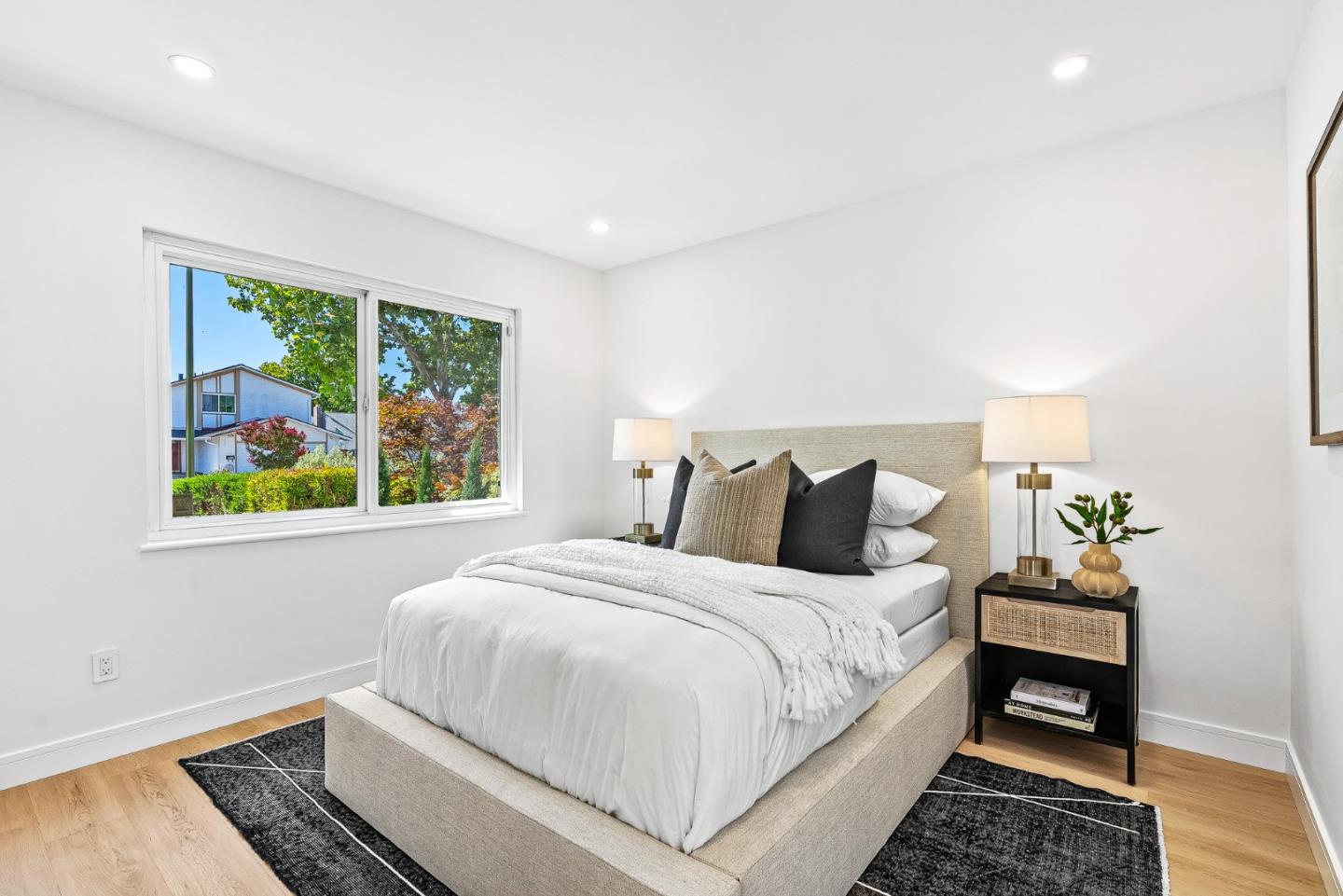 Detail Gallery Image 14 of 27 For 3118 Jenkins Ave, San Jose,  CA 95118 - 3 Beds | 2 Baths