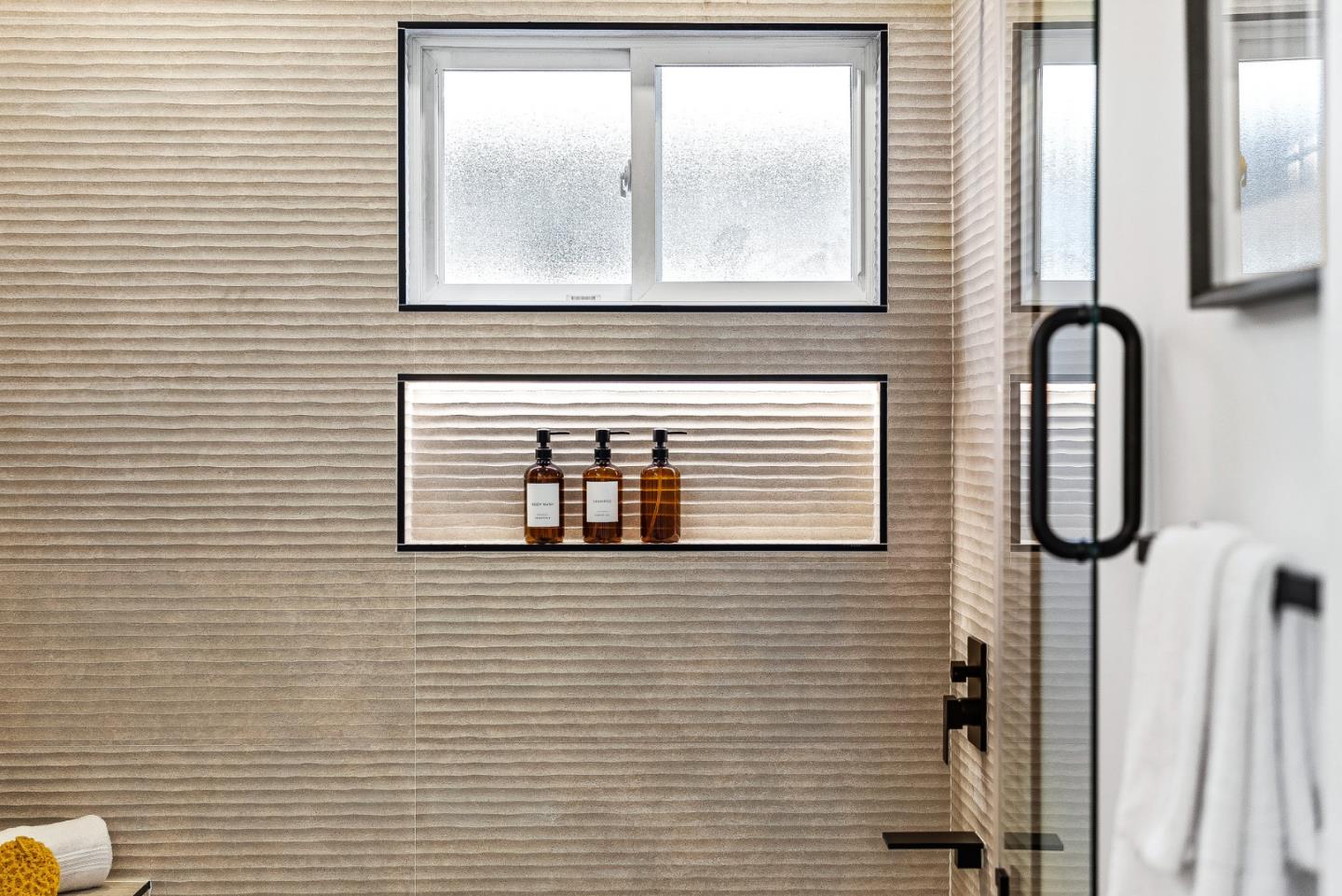 Detail Gallery Image 16 of 27 For 3118 Jenkins Ave, San Jose,  CA 95118 - 3 Beds | 2 Baths