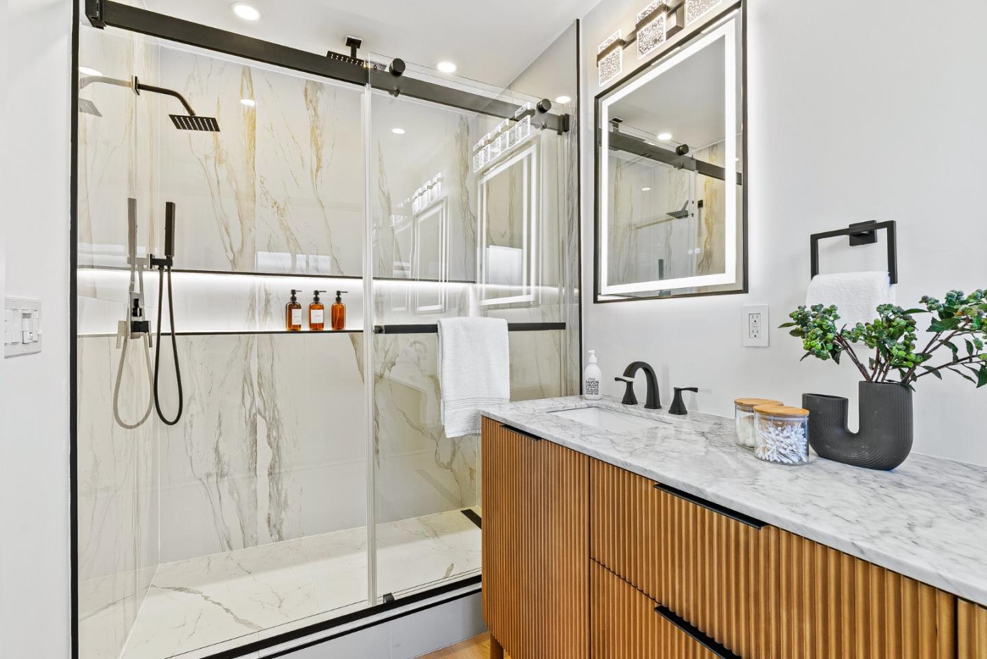 Detail Gallery Image 20 of 27 For 3118 Jenkins Ave, San Jose,  CA 95118 - 3 Beds | 2 Baths