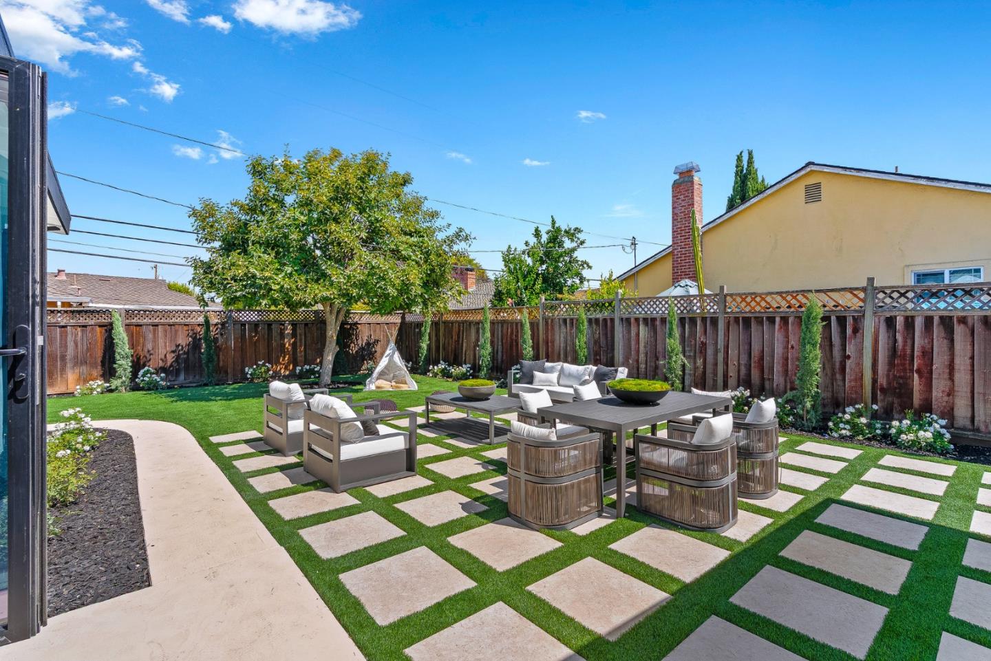 Detail Gallery Image 24 of 27 For 3118 Jenkins Ave, San Jose,  CA 95118 - 3 Beds | 2 Baths