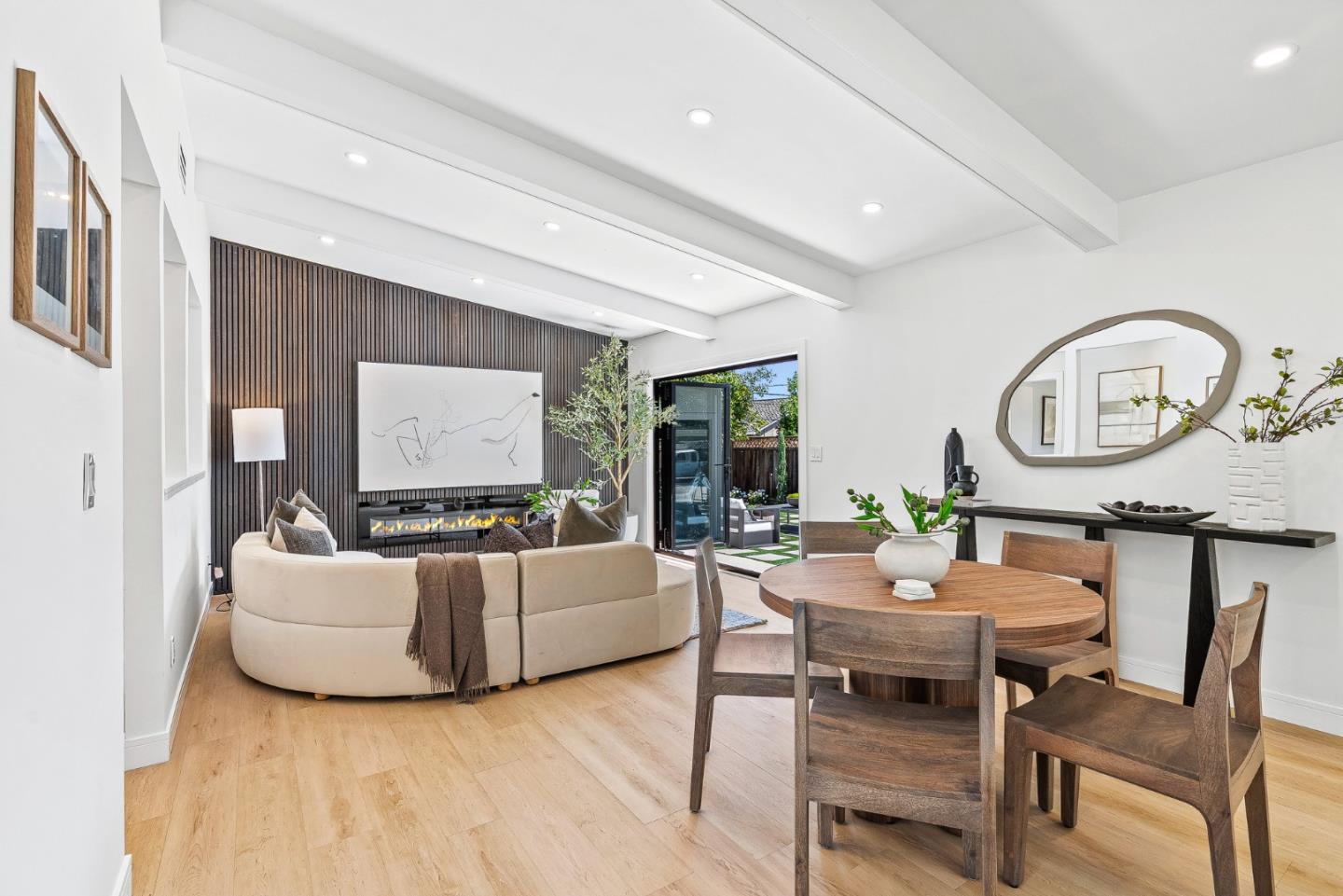 Detail Gallery Image 5 of 27 For 3118 Jenkins Ave, San Jose,  CA 95118 - 3 Beds | 2 Baths