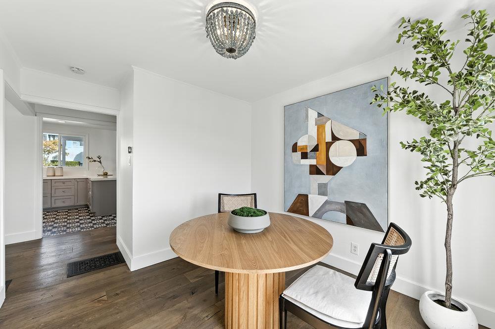 Detail Gallery Image 19 of 53 For 1961 Alden St, Belmont,  CA 94002 - 5 Beds | 4 Baths