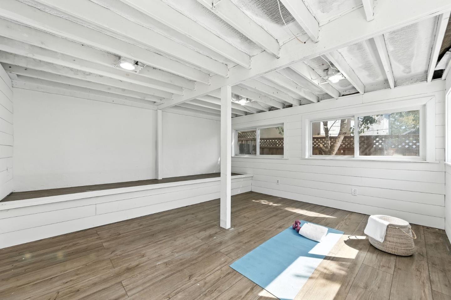 Detail Gallery Image 44 of 53 For 1961 Alden St, Belmont,  CA 94002 - 5 Beds | 4 Baths