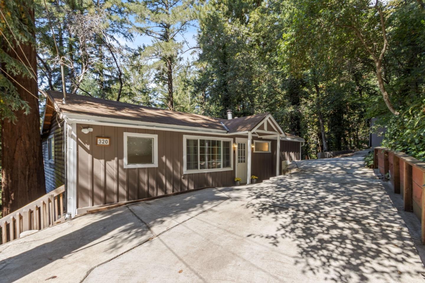 Detail Gallery Image 2 of 36 For 320 Fireside Rd, Boulder Creek,  CA 95006 - 2 Beds | 1 Baths