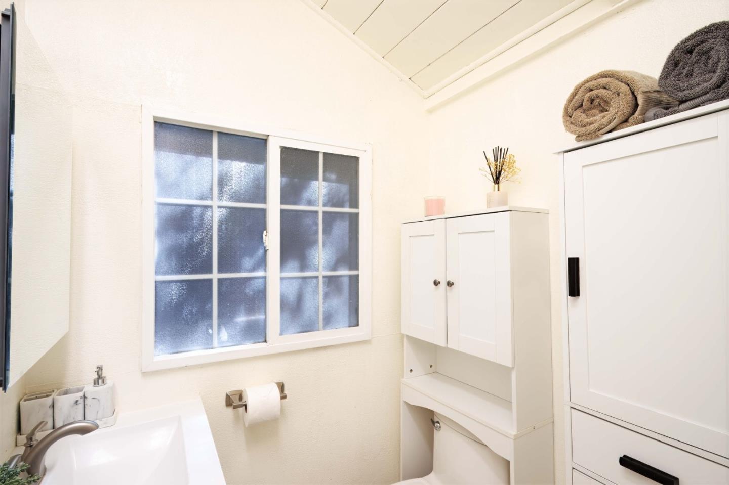 Detail Gallery Image 26 of 36 For 320 Fireside Rd, Boulder Creek,  CA 95006 - 2 Beds | 1 Baths