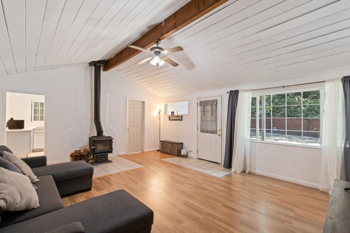 Detail Gallery Image 8 of 36 For 320 Fireside Rd, Boulder Creek,  CA 95006 - 2 Beds | 1 Baths