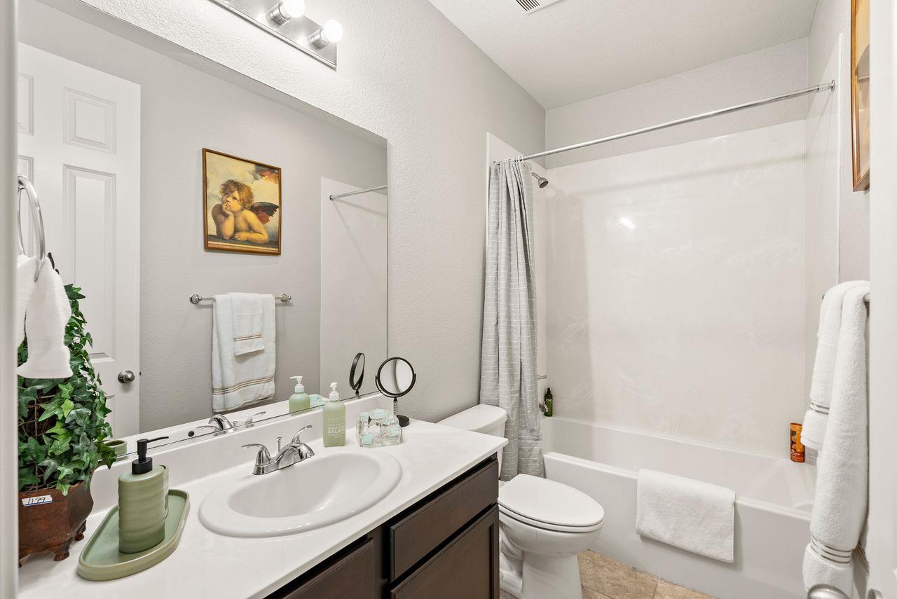Detail Gallery Image 44 of 48 For 1070 S Atwood Ct, Mountain House,  CA 95391 - 5 Beds | 4/1 Baths