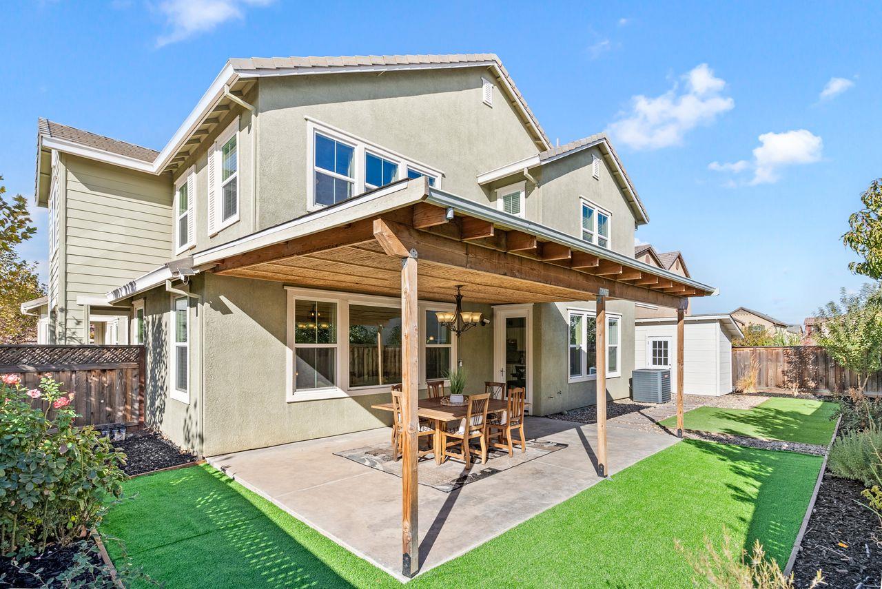 Detail Gallery Image 46 of 48 For 1070 S Atwood Ct, Mountain House,  CA 95391 - 5 Beds | 4/1 Baths