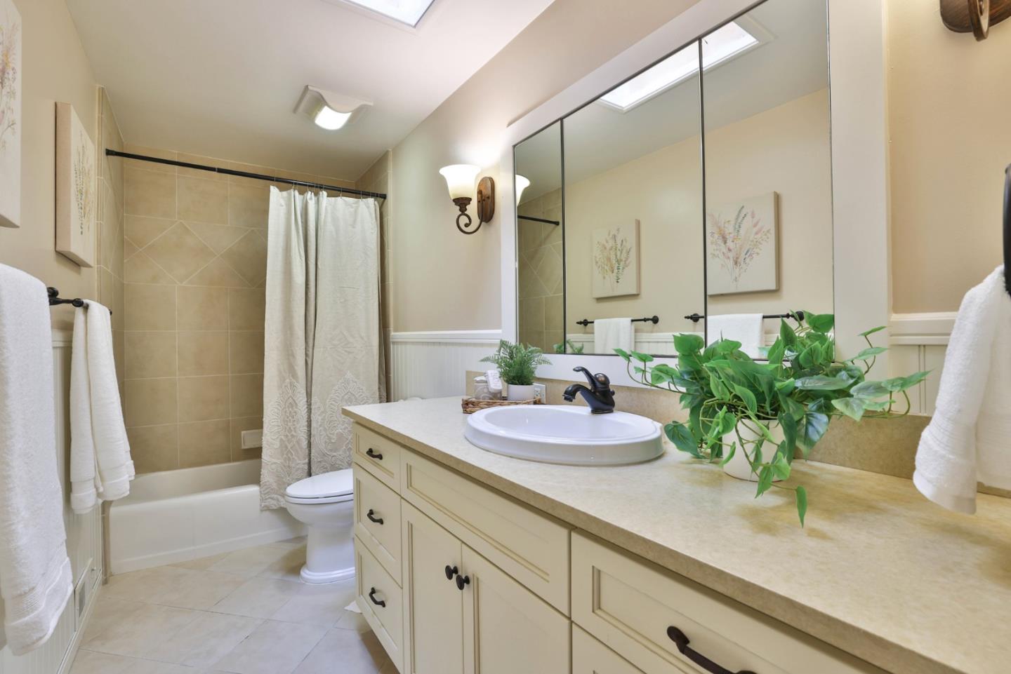 Detail Gallery Image 21 of 42 For 2040 Orestes Way, Campbell,  CA 95008 - 4 Beds | 2 Baths