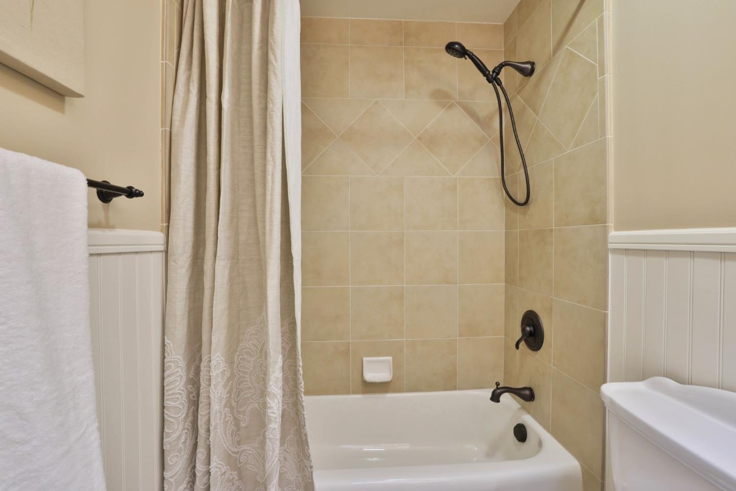 Detail Gallery Image 22 of 42 For 2040 Orestes Way, Campbell,  CA 95008 - 4 Beds | 2 Baths