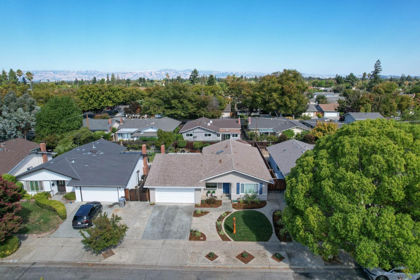 Detail Gallery Image 36 of 42 For 2040 Orestes Way, Campbell,  CA 95008 - 4 Beds | 2 Baths