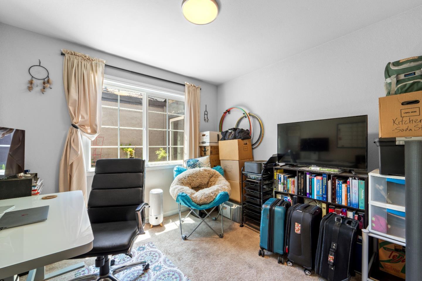 Detail Gallery Image 13 of 35 For 33 Hayes Ave, San Jose,  CA 95123 - 4 Beds | 2 Baths