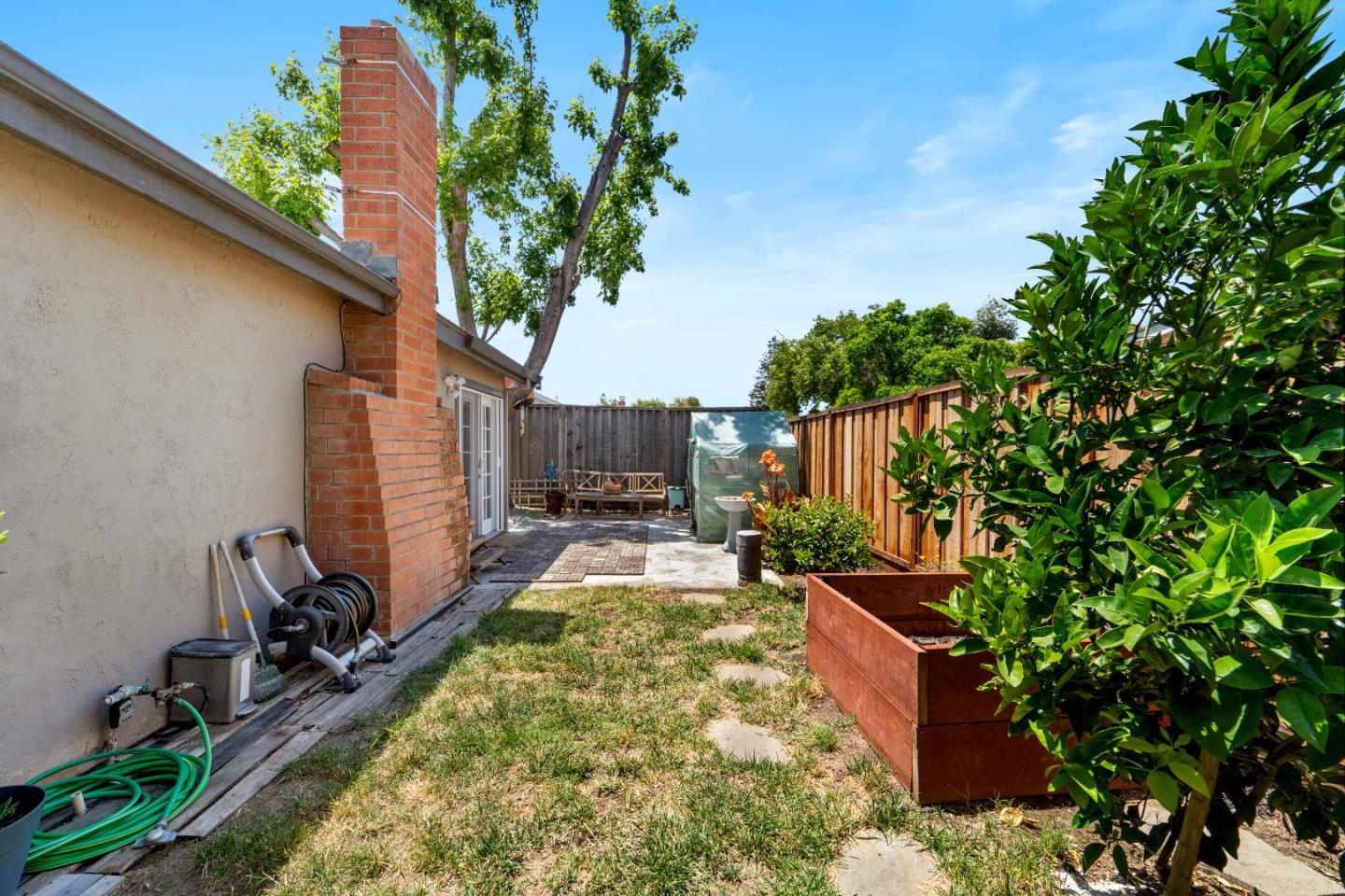 Detail Gallery Image 29 of 35 For 33 Hayes Ave, San Jose,  CA 95123 - 4 Beds | 2 Baths
