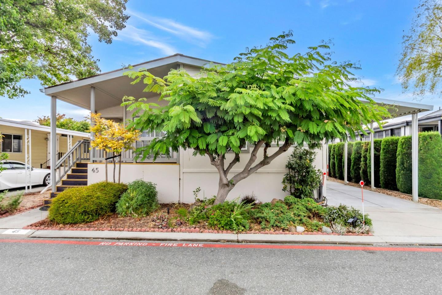 Detail Gallery Image 2 of 36 For 1111 Morse Ave #45,  Sunnyvale,  CA 94089 - 3 Beds | 2 Baths