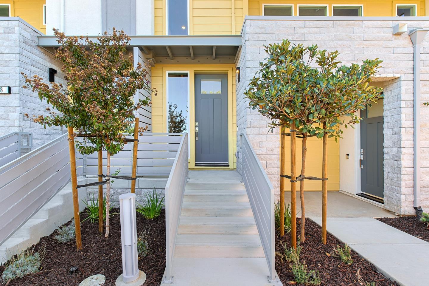 Detail Gallery Image 22 of 24 For 1303 Besra Ter #2,  Sunnyvale,  CA 94087 - 3 Beds | 2 Baths