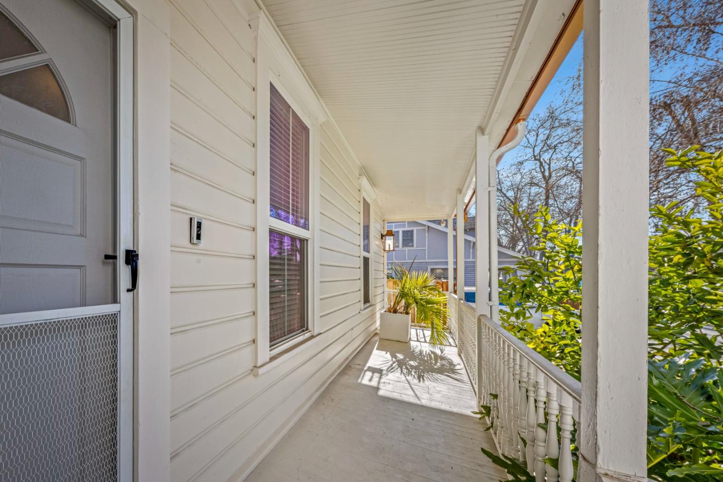Detail Gallery Image 7 of 20 For 194 4th St, Gilroy,  CA 95020 - 4 Beds | 4 Baths