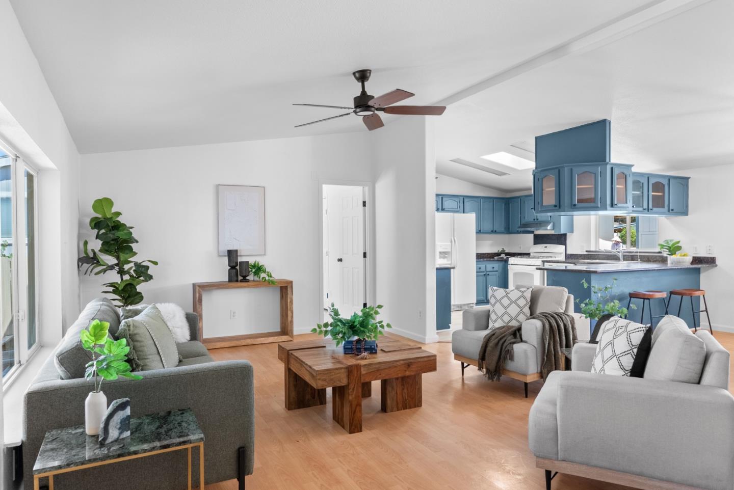 Detail Gallery Image 15 of 30 For 2759 Whispering Hills Dr #2759,  San Jose,  CA 95148 - 3 Beds | 2 Baths
