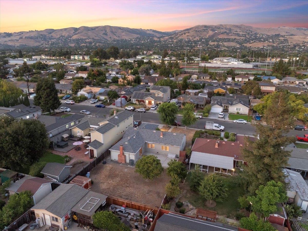Detail Gallery Image 28 of 42 For 53 Pleasant Ridge Ave, San Jose,  CA 95127 - 3 Beds | 2 Baths