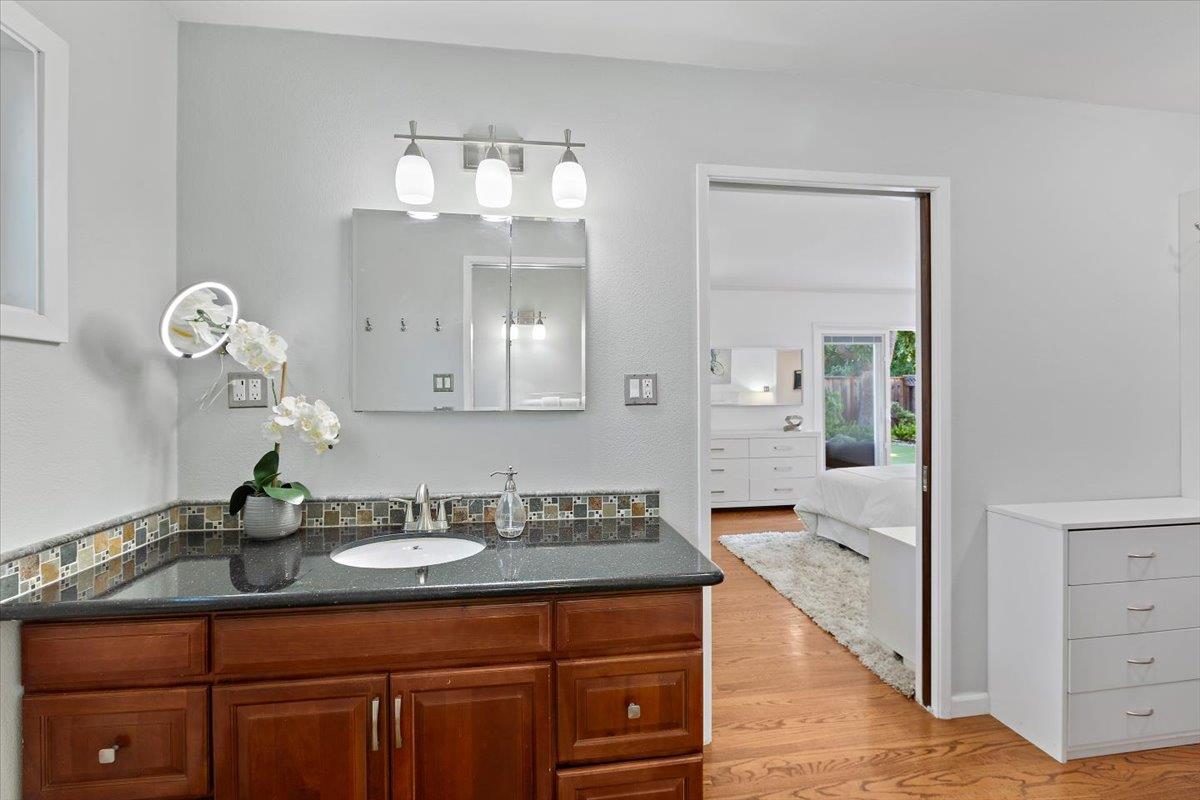 Detail Gallery Image 16 of 30 For 739 Pritchard Ct, Santa Clara,  CA 95051 - 4 Beds | 2/1 Baths