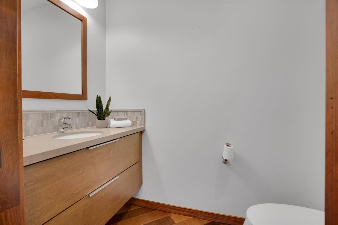 Detail Gallery Image 20 of 56 For 12 Summit Rd, Woodside,  CA 94062 - 4 Beds | 3/1 Baths