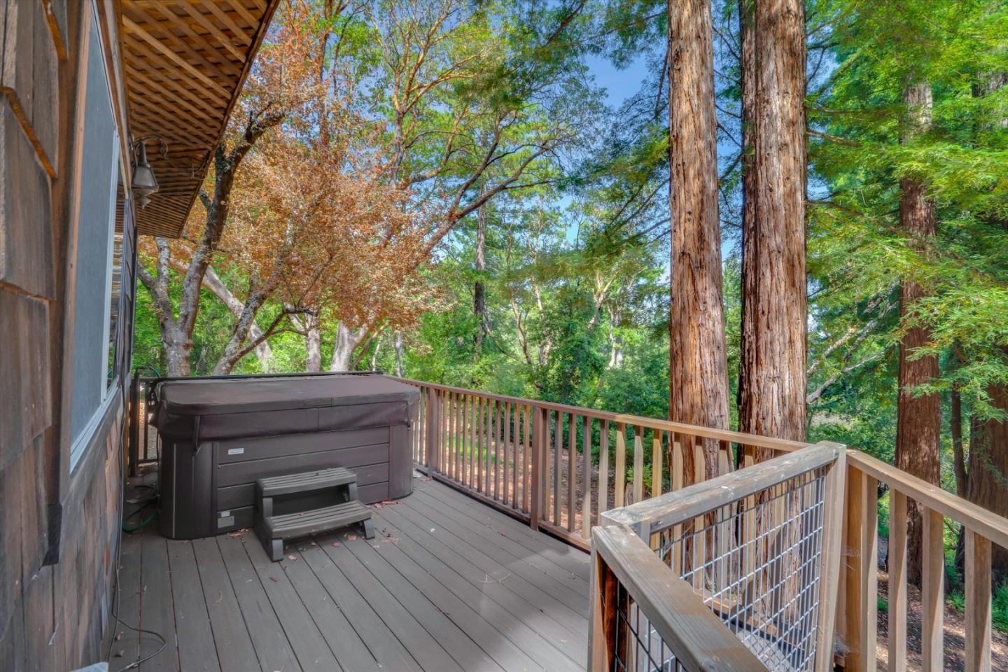 Detail Gallery Image 26 of 56 For 12 Summit Rd, Woodside,  CA 94062 - 4 Beds | 3/1 Baths