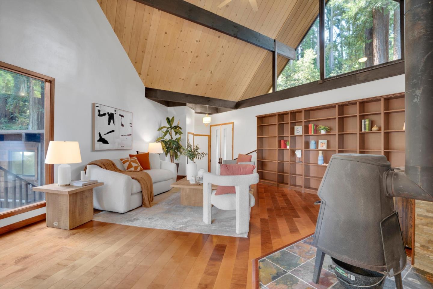 Detail Gallery Image 33 of 56 For 12 Summit Rd, Woodside,  CA 94062 - 4 Beds | 3/1 Baths