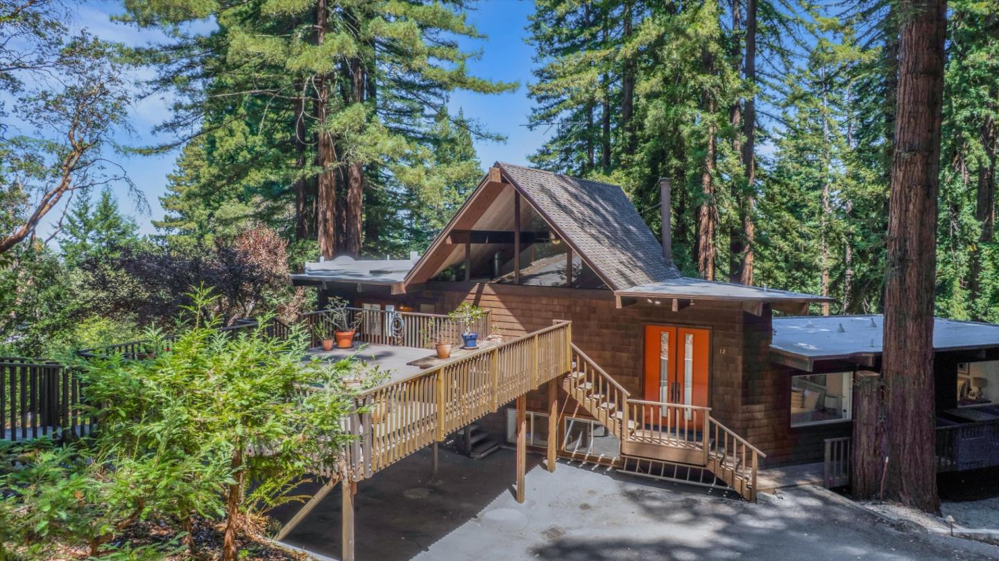Detail Gallery Image 4 of 56 For 12 Summit Rd, Woodside,  CA 94062 - 4 Beds | 3/1 Baths