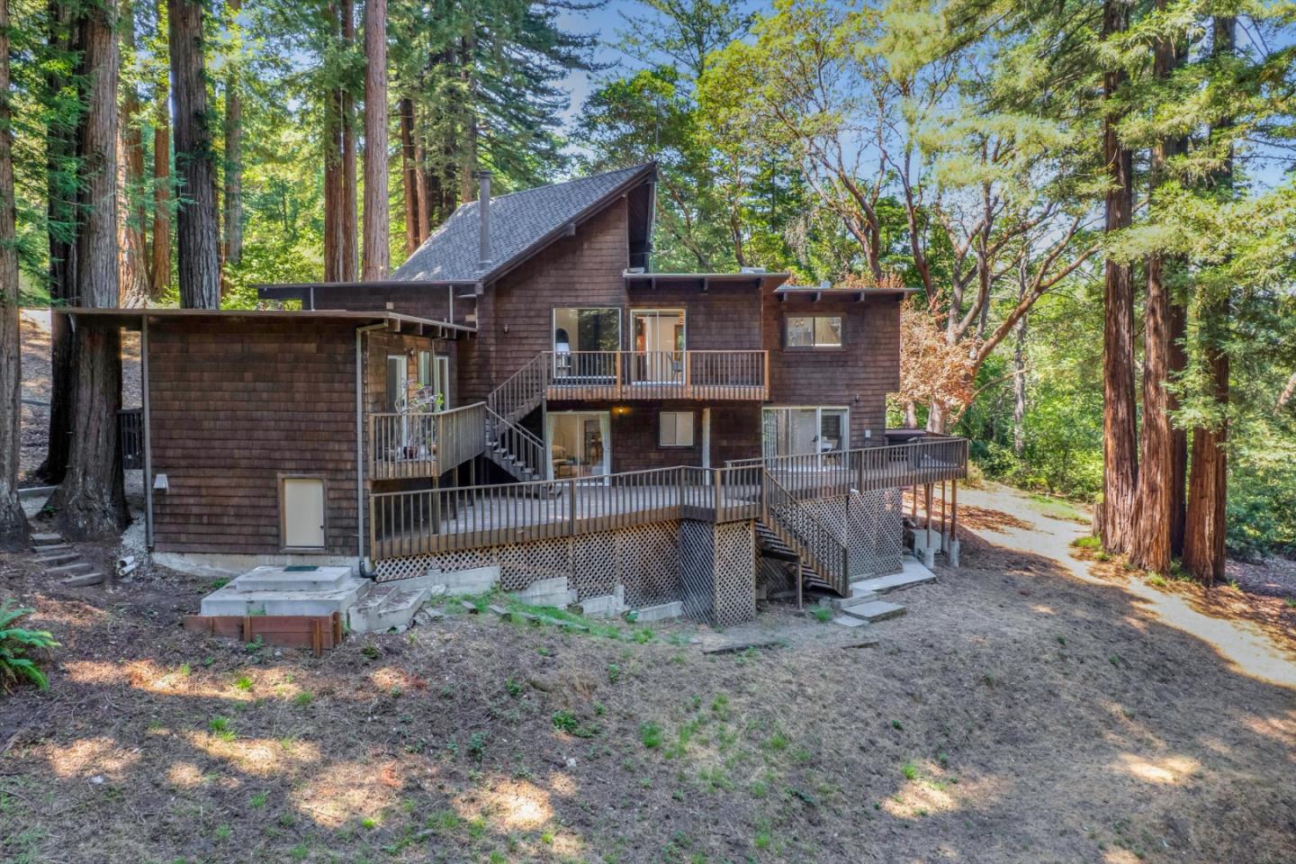 Detail Gallery Image 51 of 56 For 12 Summit Rd, Woodside,  CA 94062 - 4 Beds | 3/1 Baths