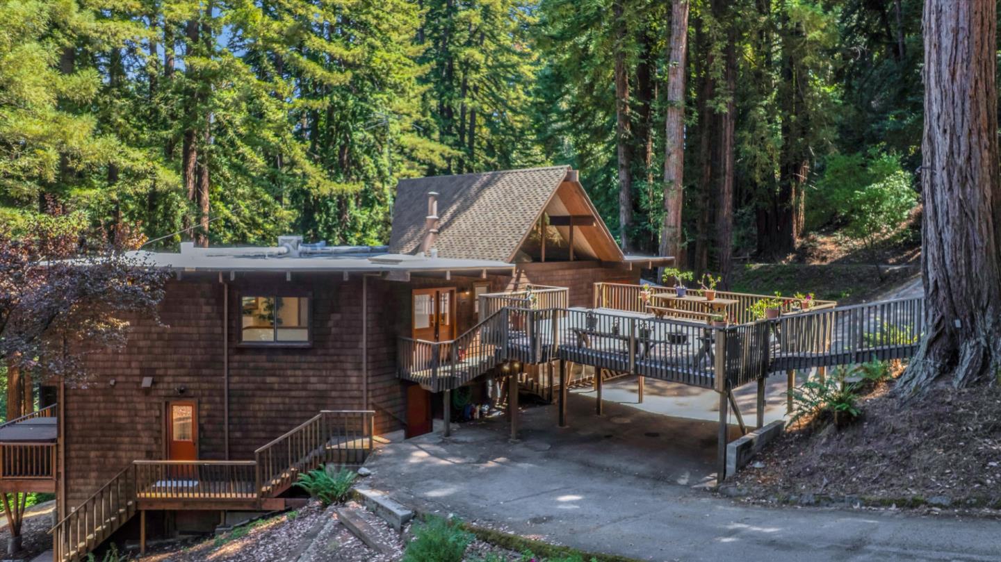 Detail Gallery Image 54 of 56 For 12 Summit Rd, Woodside,  CA 94062 - 4 Beds | 3/1 Baths