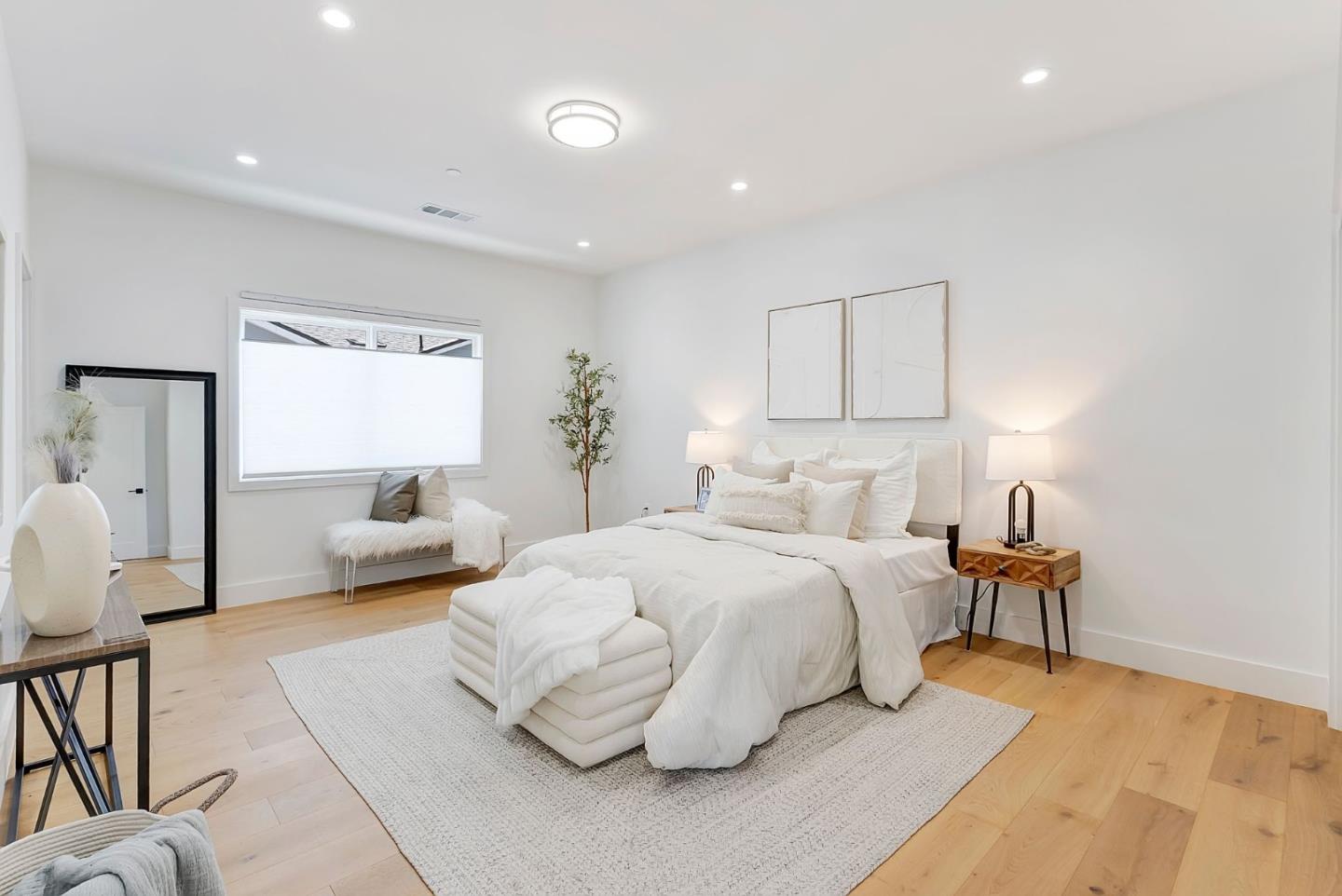 Detail Gallery Image 21 of 45 For 827 S Idaho St, San Mateo,  CA 94402 - 4 Beds | 4 Baths