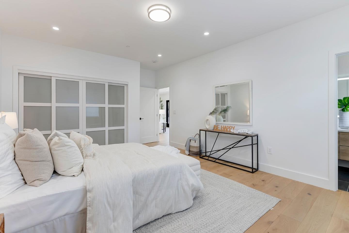 Detail Gallery Image 22 of 45 For 827 S Idaho St, San Mateo,  CA 94402 - 4 Beds | 4 Baths