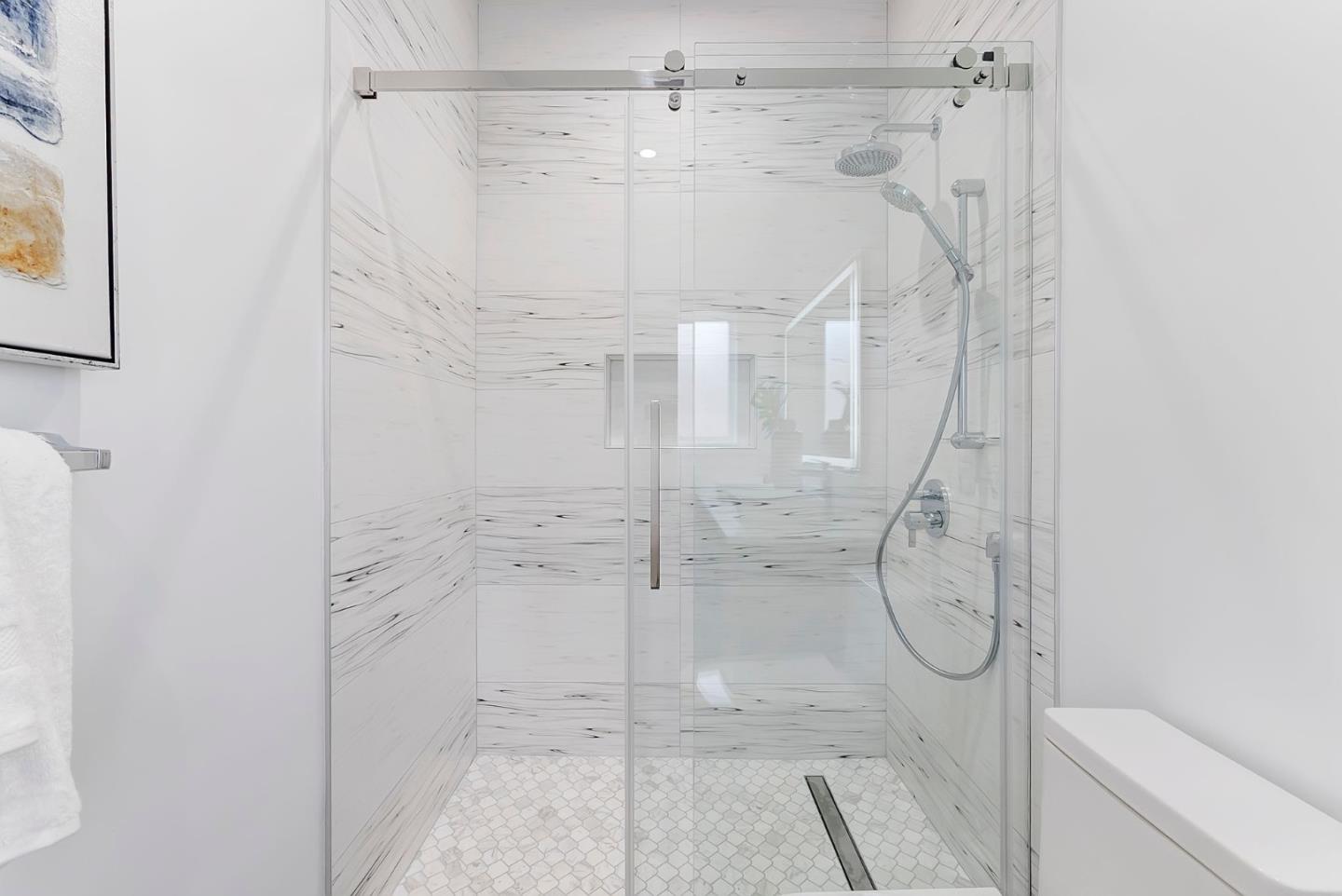 Detail Gallery Image 25 of 45 For 827 S Idaho St, San Mateo,  CA 94402 - 4 Beds | 4 Baths