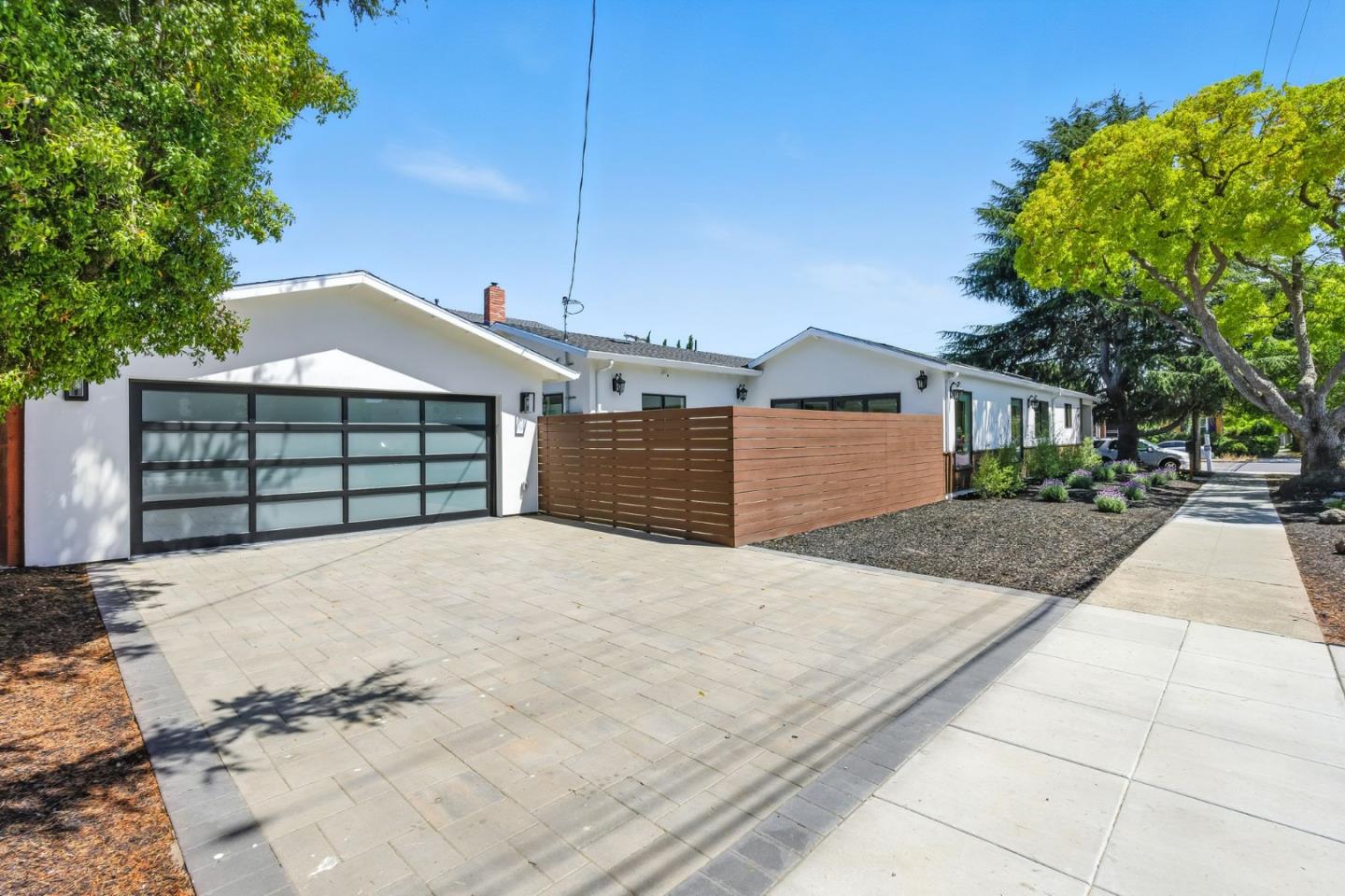 Detail Gallery Image 33 of 45 For 827 S Idaho St, San Mateo,  CA 94402 - 4 Beds | 4 Baths