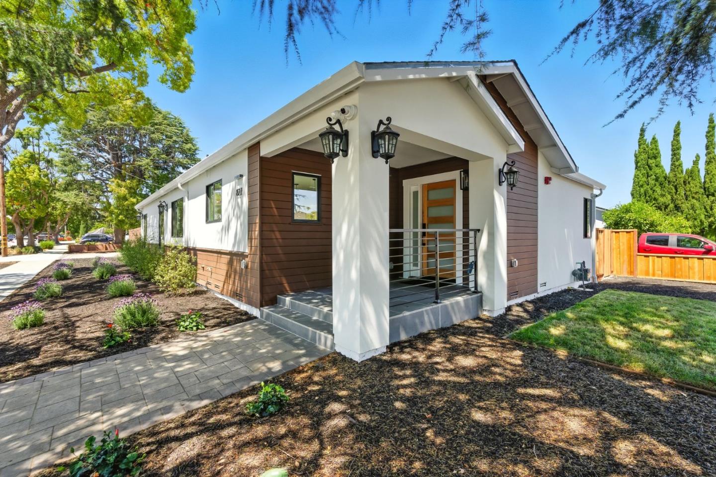 Detail Gallery Image 34 of 45 For 827 S Idaho St, San Mateo,  CA 94402 - 4 Beds | 4 Baths